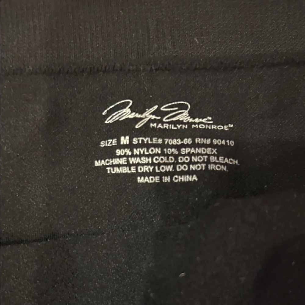 Marilyn Monroe Black Spanks Shorts - Picture 5 of 6